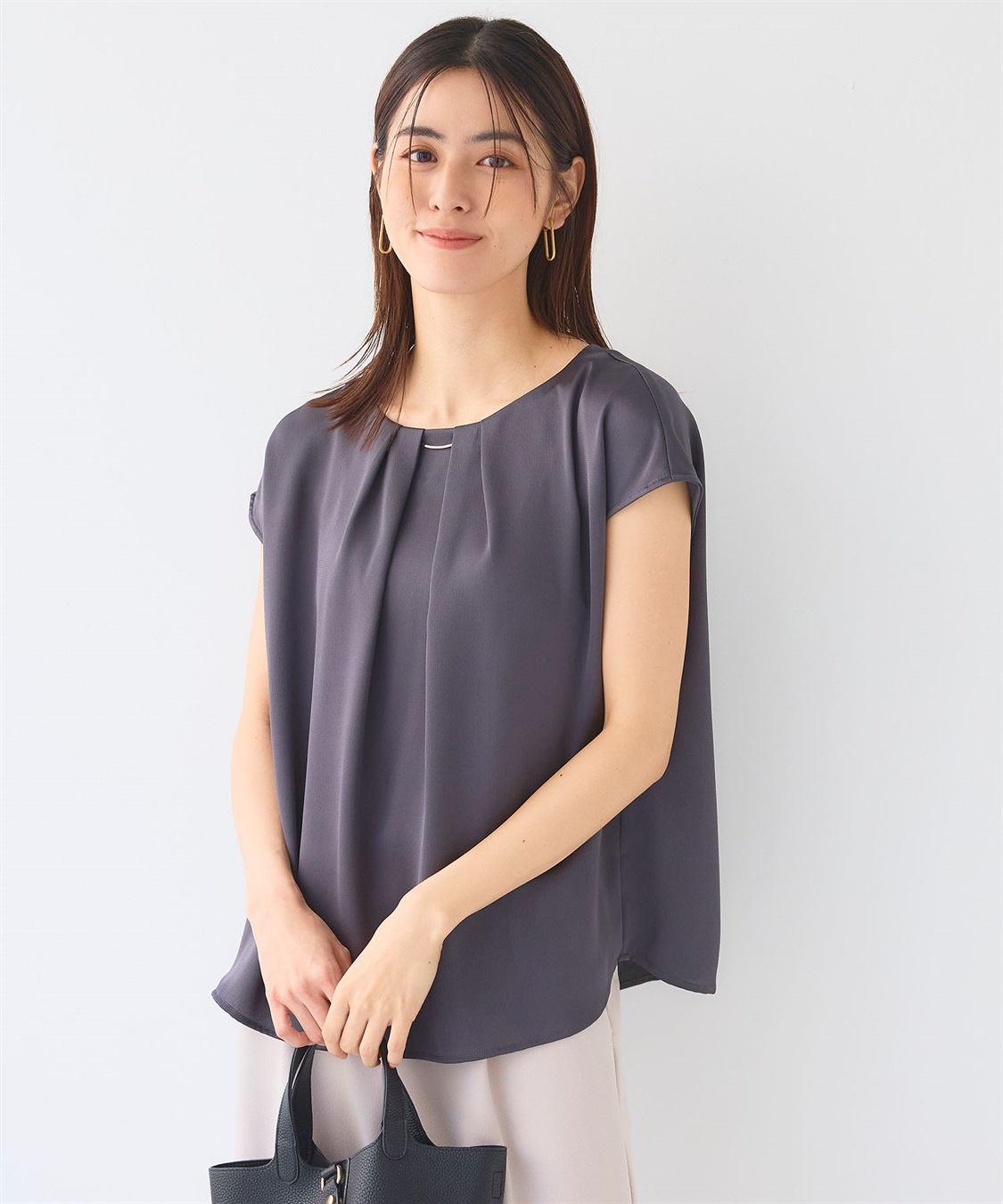 CROSS FUNCTION 《シワになりにくい》正解タックフレンチスリーブサテンブラウス_sub_6