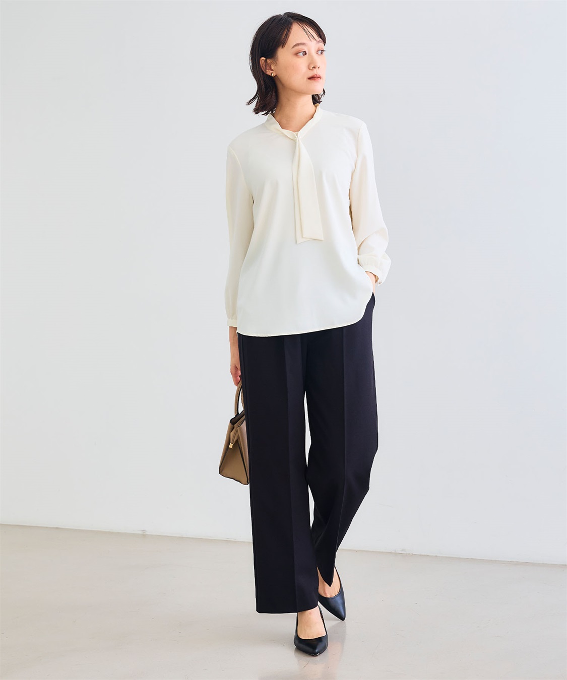 CROSS FUNCTION 《シワになりにくい》シルキーサテンパールボウタイブラウス_sub_6