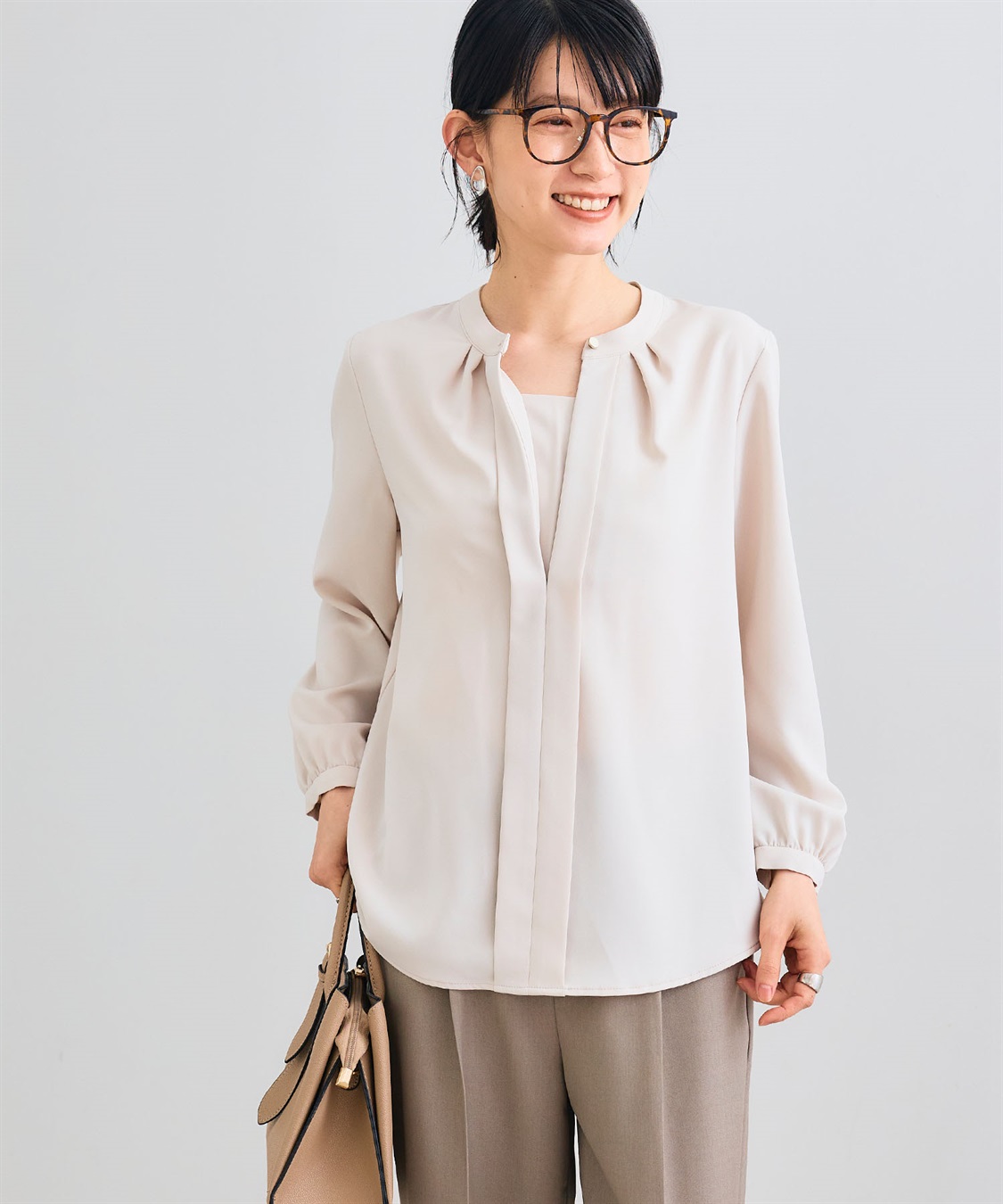 CROSS FUNCTION 《シワになりにくい》シルキーサテン2WAYタックブラウス_sub_5