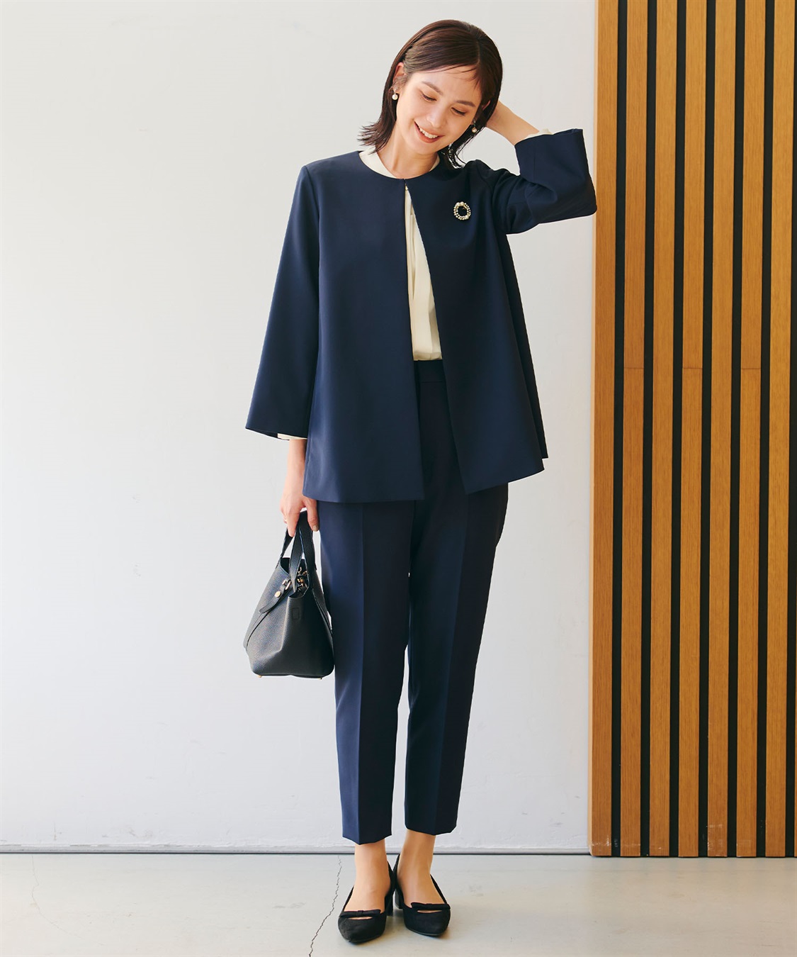 CROSS FUNCTION 《洗える・シワになりにくい》2点セット 正解 Aラインフレアジャケット&テーパードパンツ_sub_23