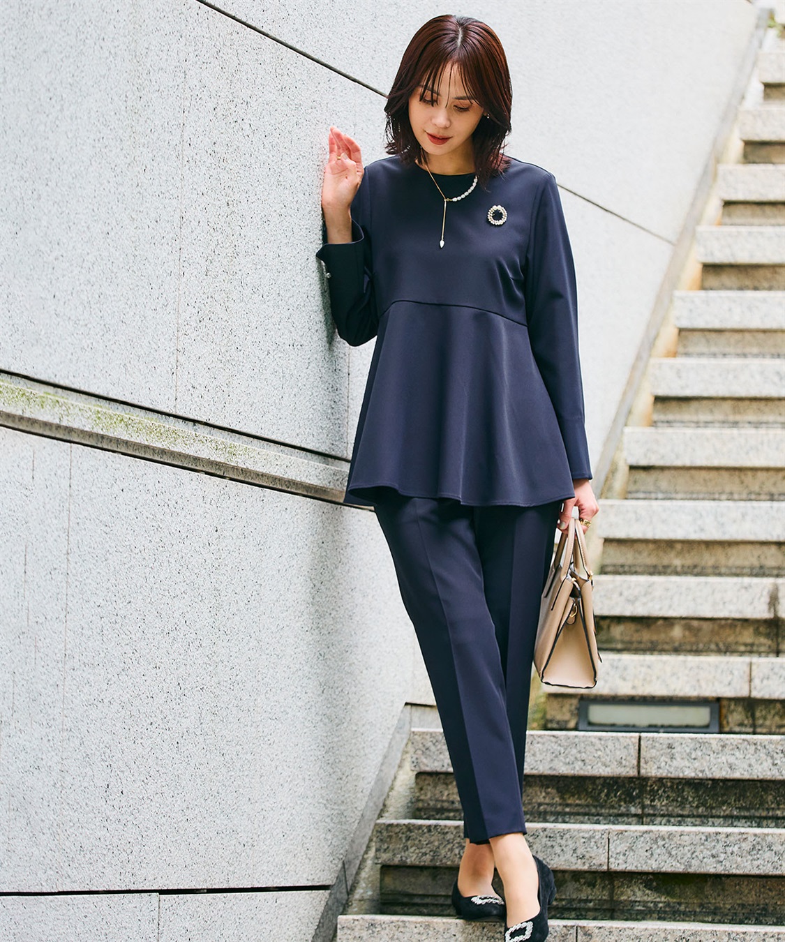 CROSS FUNCTION 《洗える・シワになりにくい》2点セット 正解 ペプラムブラウス&テーパードパンツ_sub_3