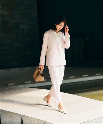 CROSS FUNCTION 《洗える・シワになりにくい》2点セット 正解 ノーカラージャケット&テーパードパンツ_subthumb_4