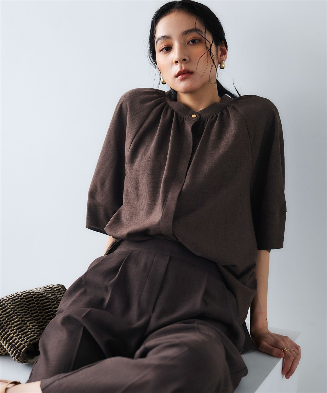 CROSS FUNCTION 《撥水》エブ楽 リネンライクバンドカラーランタンスリーブブラウス_sub_6