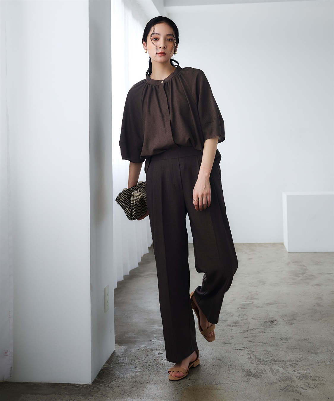 CROSS FUNCTION 《撥水》エブ楽 リネンライクバンドカラーランタンスリーブブラウス_sub_13