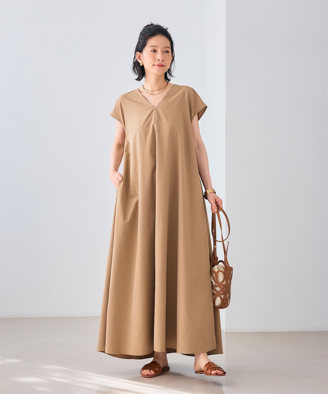 CROSS FUNCTION 《UV/吸水速乾》エブ楽 Vネックフレンチスリーブワンピース_sub_12