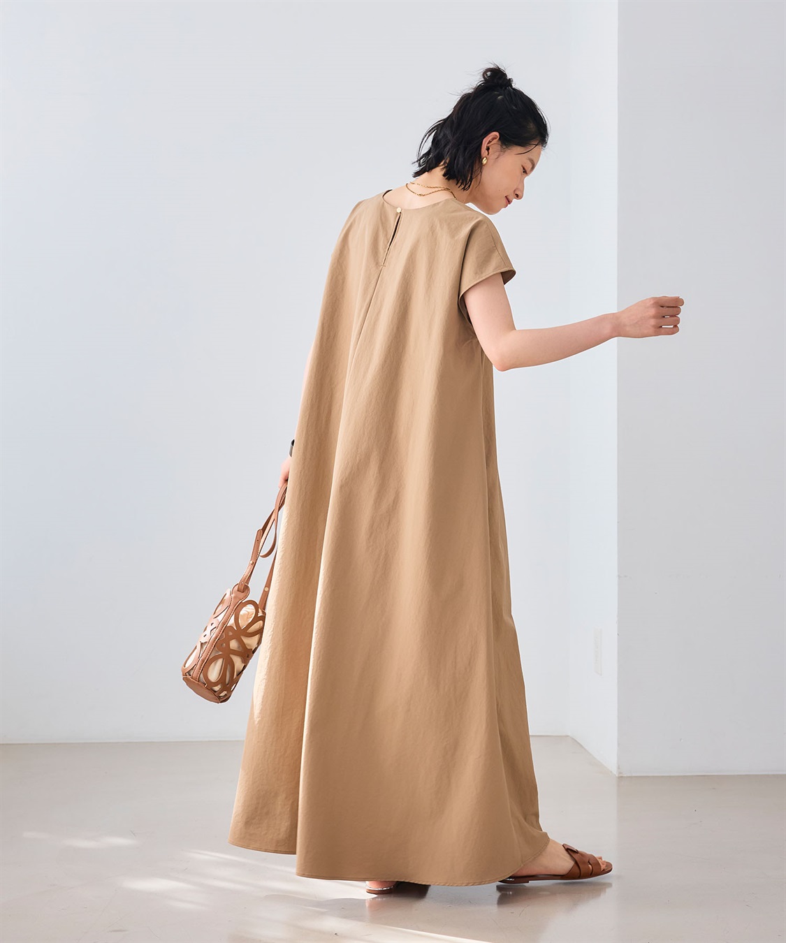 CROSS FUNCTION 《UV/吸水速乾》エブ楽 Vネックフレンチスリーブワンピース_sub_17