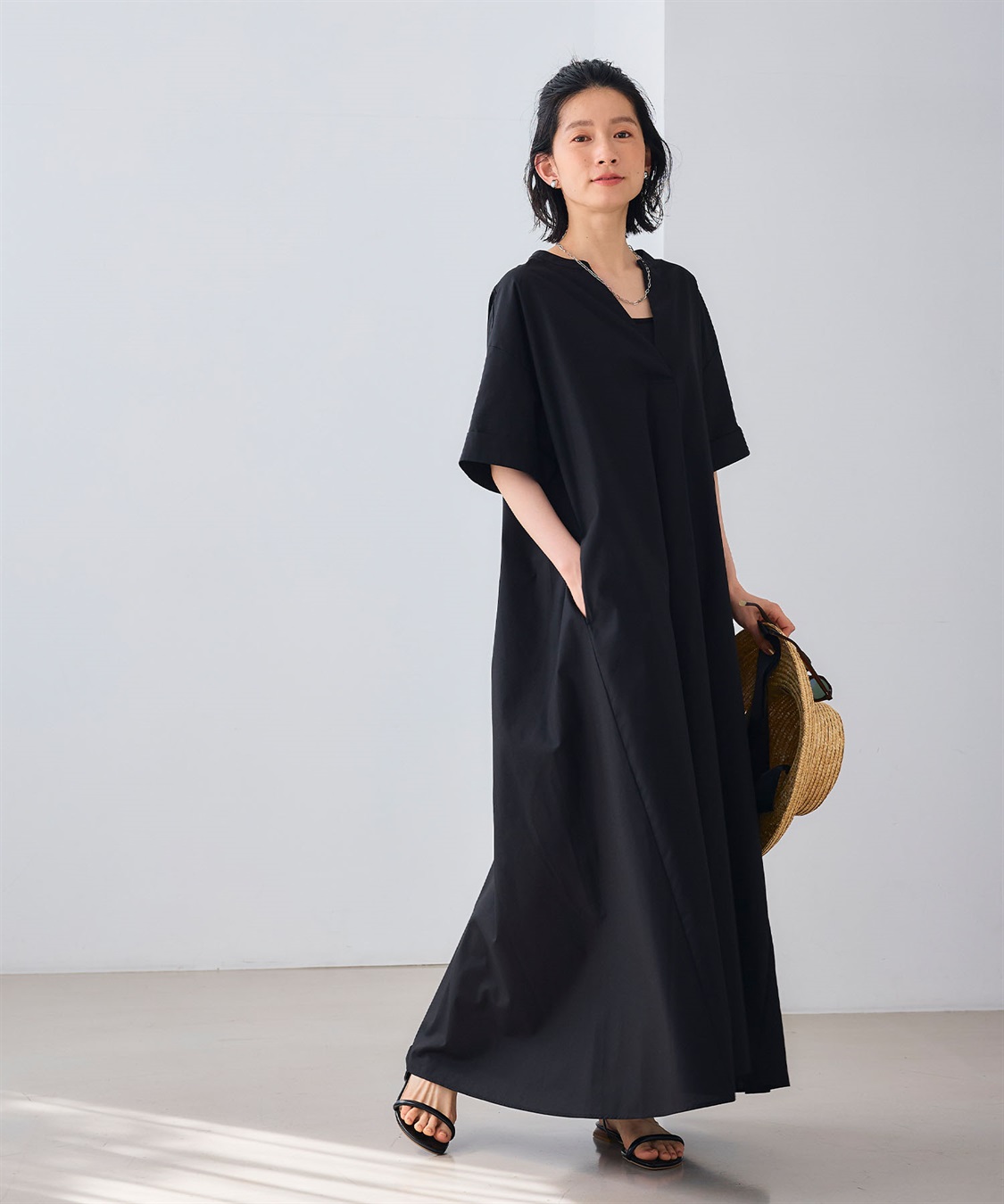 シワになりにくい》エブ楽 ブロードバックデザインワンピース CROSS