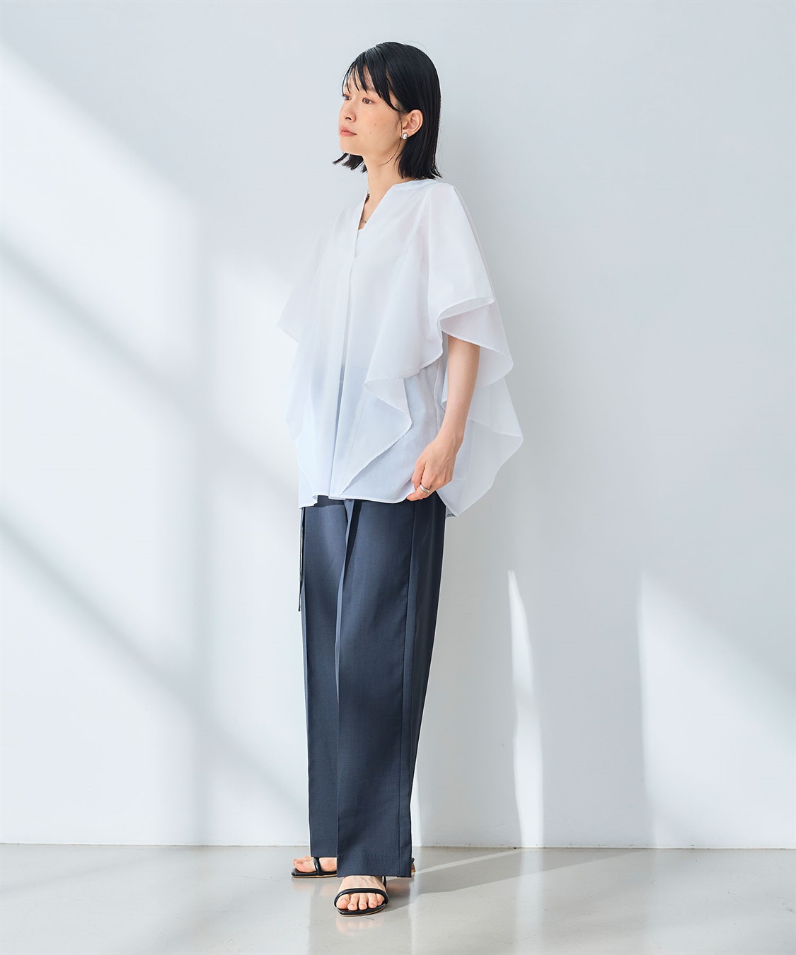 CROSS FUNCTION 《シワになりにくい》エブ楽 ブロードフリルスリーブブラウス_sub_12