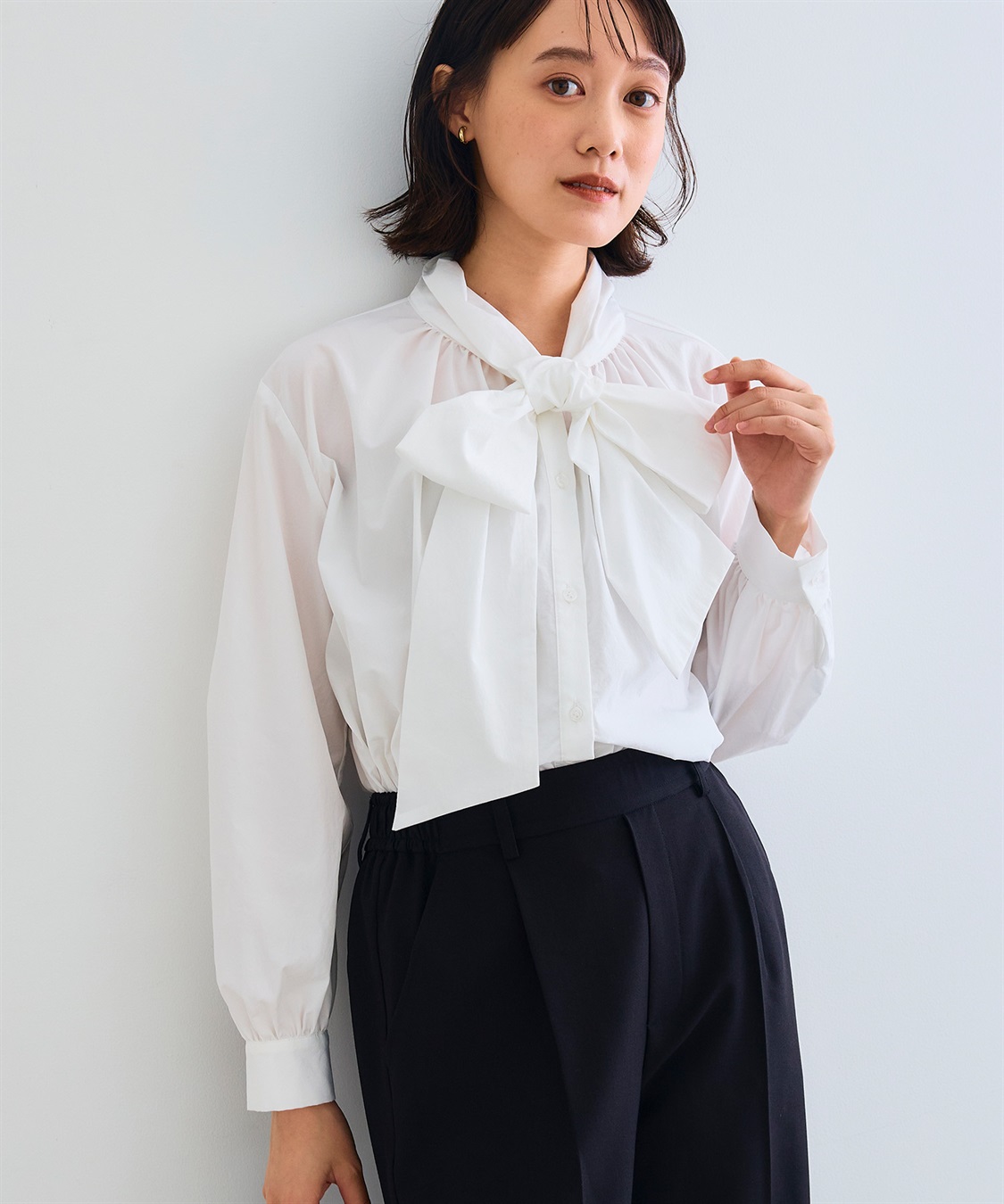 CROSS FUNCTION 《シワになりにくい》リボンボウタイボリュームシャツ_sub_16