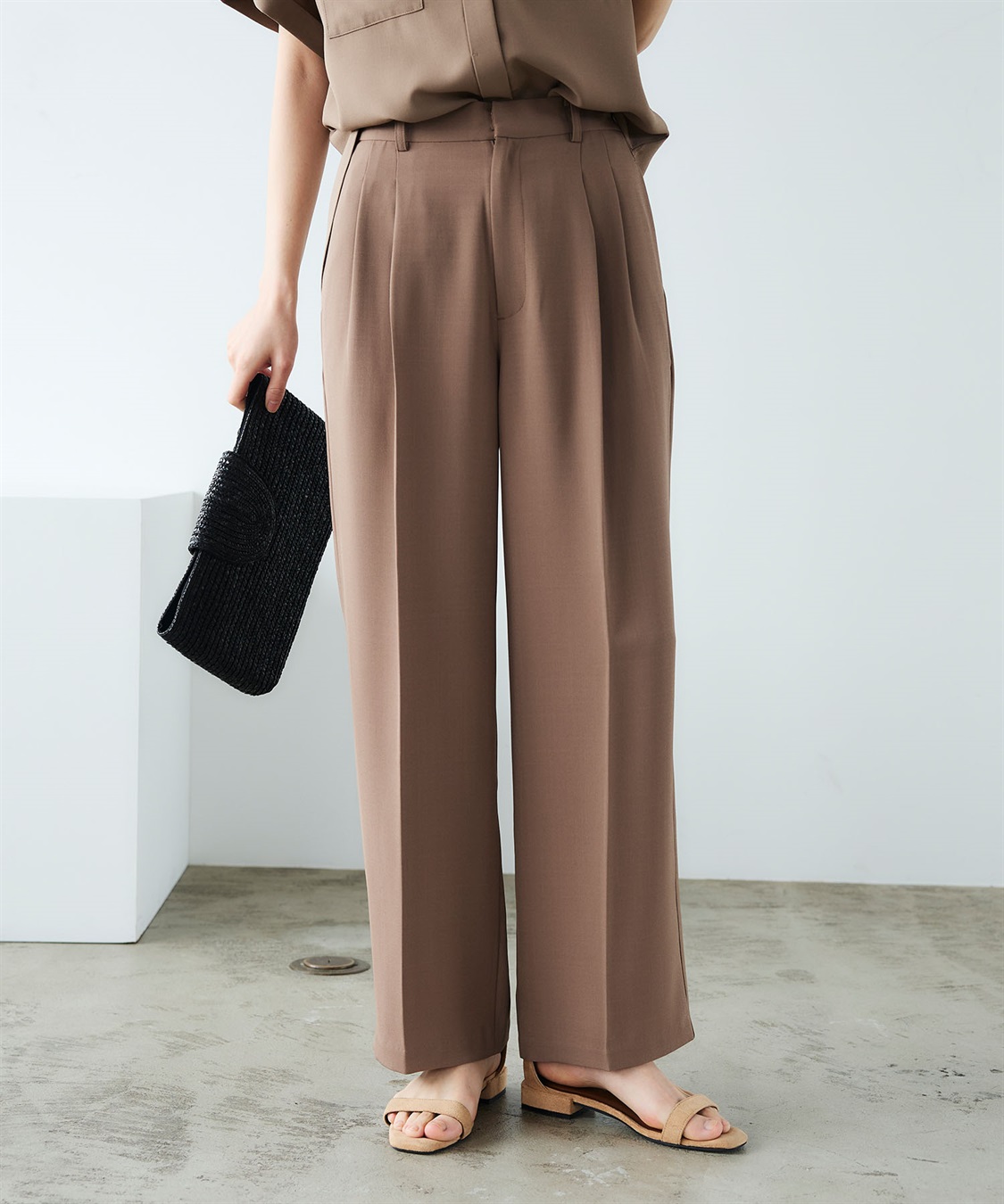 CROSS FUNCTION 《防シワ》サマナチュラリュクス ツータックワイドパンツ_sub_4