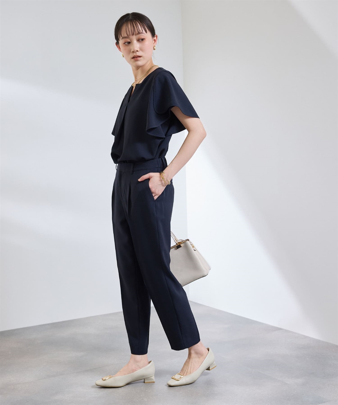 CROSS FUNCTION 《防シワ》サマナチュラリュクス センタープレステーパードパンツ_sub_7