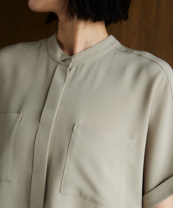 CROSS FUNCTION 《防シワ》サマナチュラリュクス ダブルポケットバンドカラーブラウス_subthumb_28