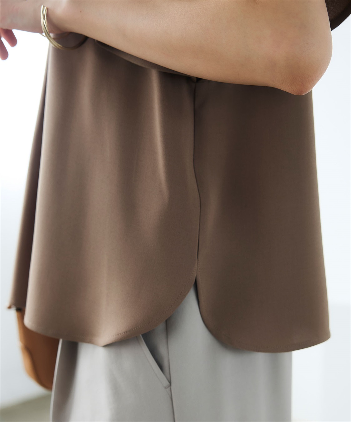 CROSS FUNCTION 《防シワ》サマナチュラリュクス フレアスリーブブラウス_sub_28