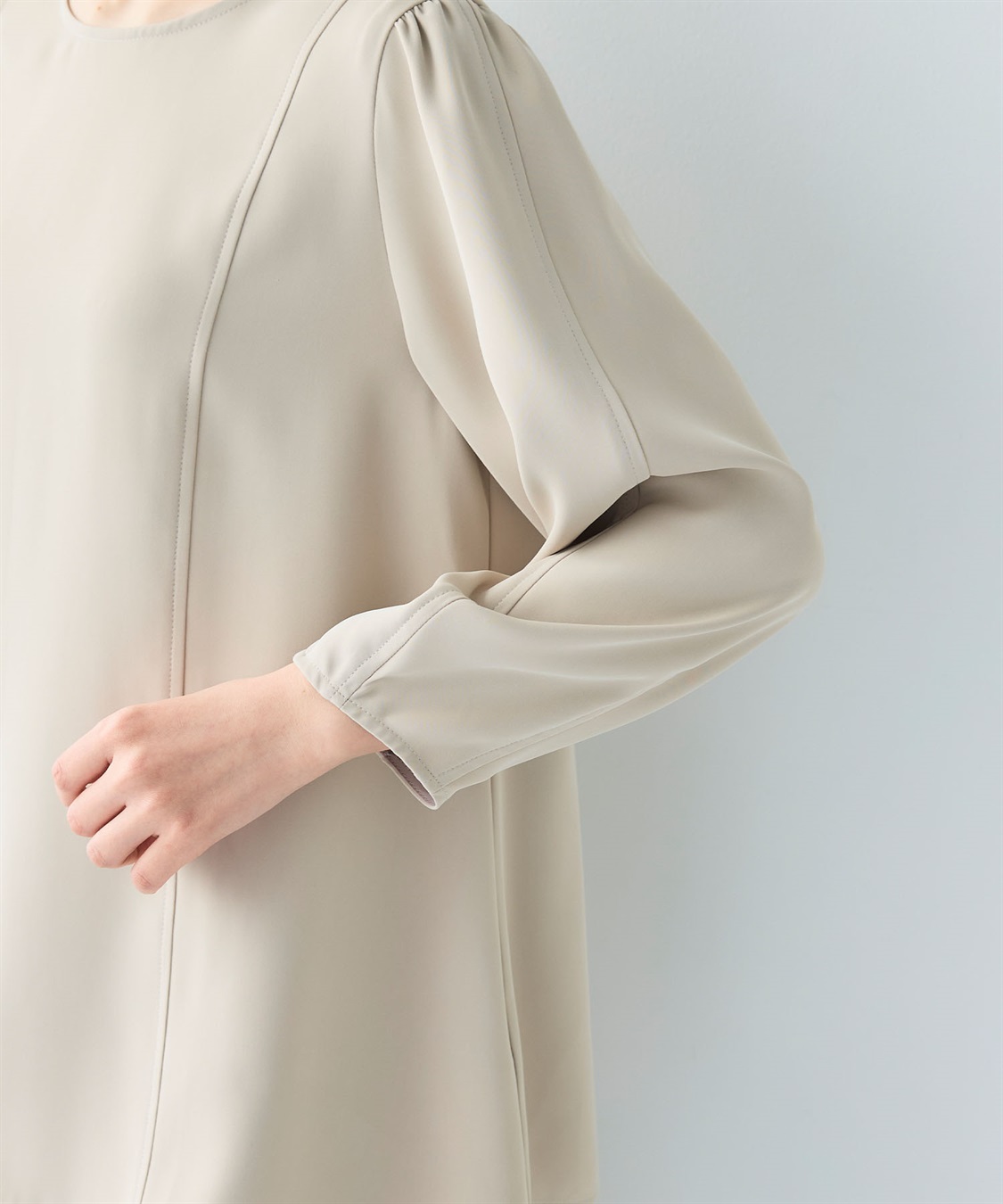 CROSS FUNCTION 《シワになりにくい》サマ美え バックサテンツイルパフブラウス_sub_7