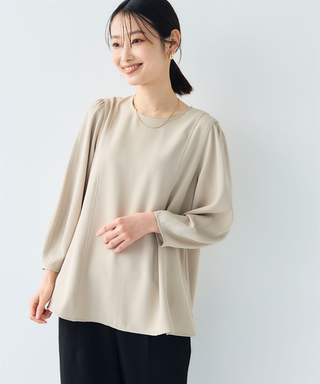 CROSS FUNCTION 《シワになりにくい》サマ美え バックサテンツイルパフブラウス_sub_17