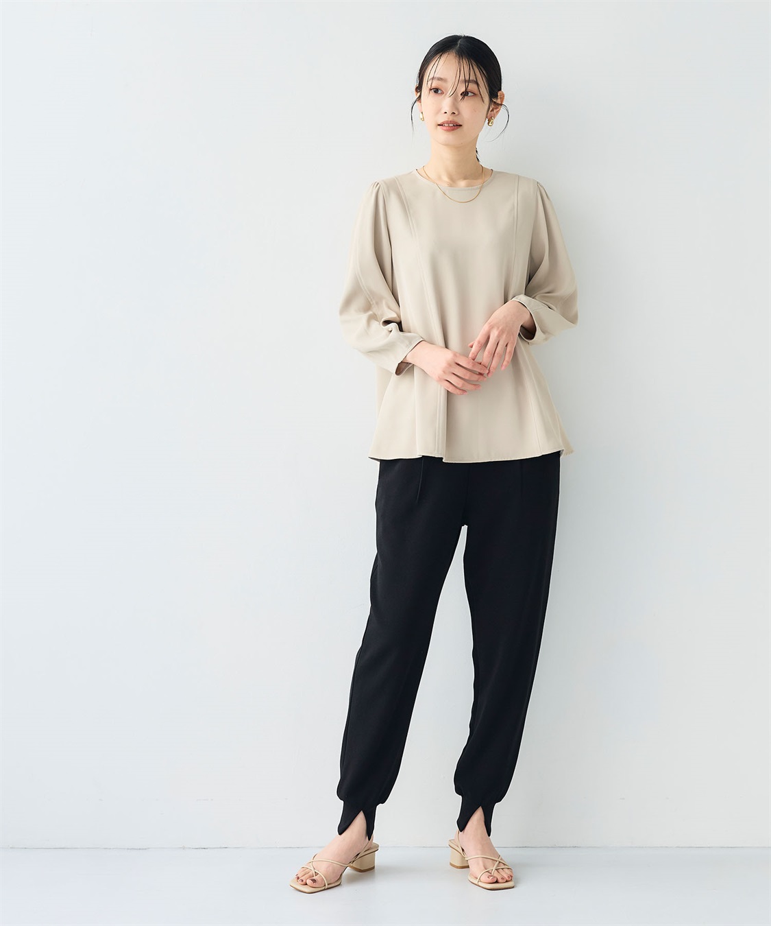 CROSS FUNCTION 《シワになりにくい》サマ美え バックサテンツイルパフブラウス_sub_19