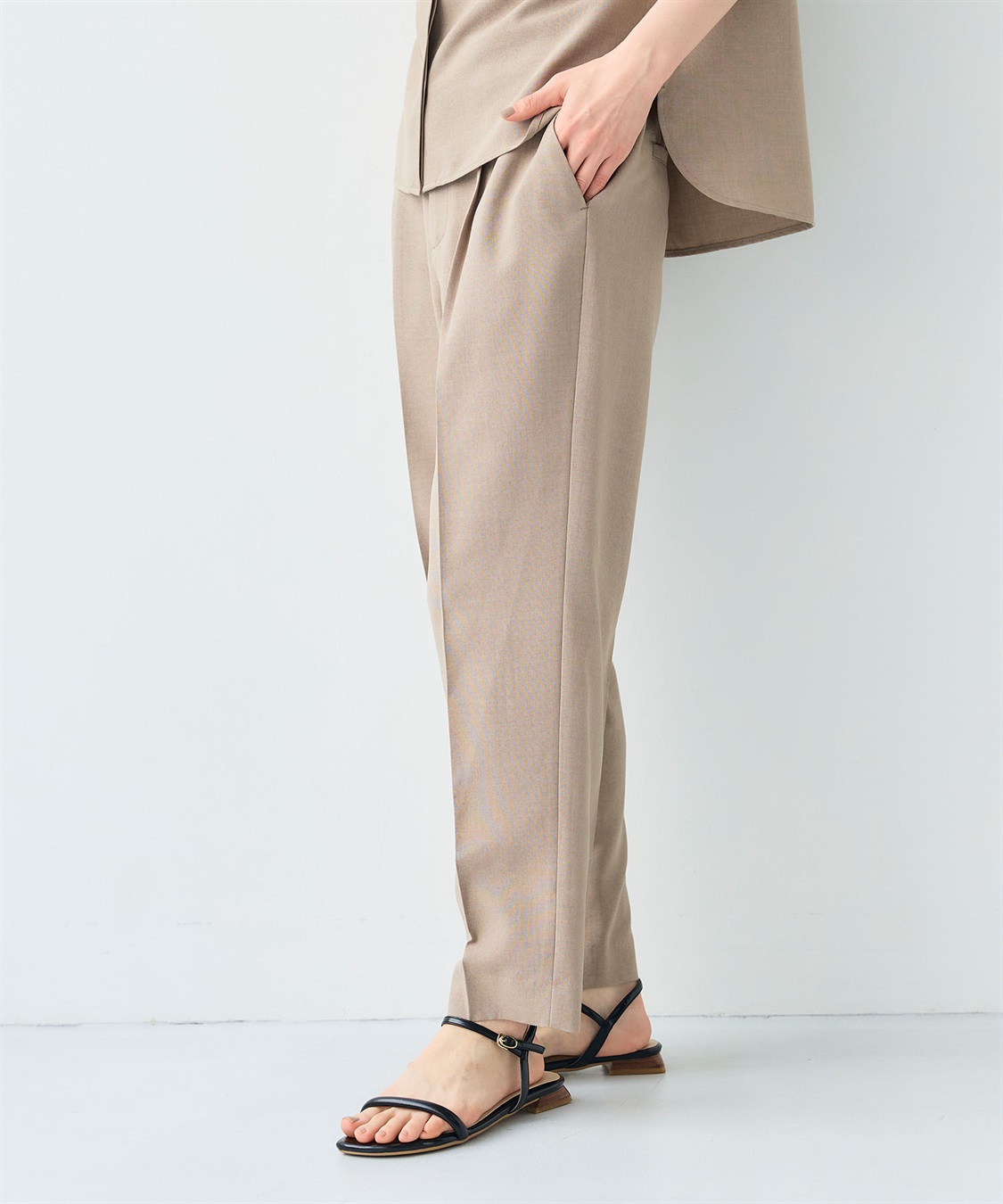 CROSS FUNCTION 《シワになりにくい》サマナチュラリネンライクセンタープレステーパードパンツ_sub_6