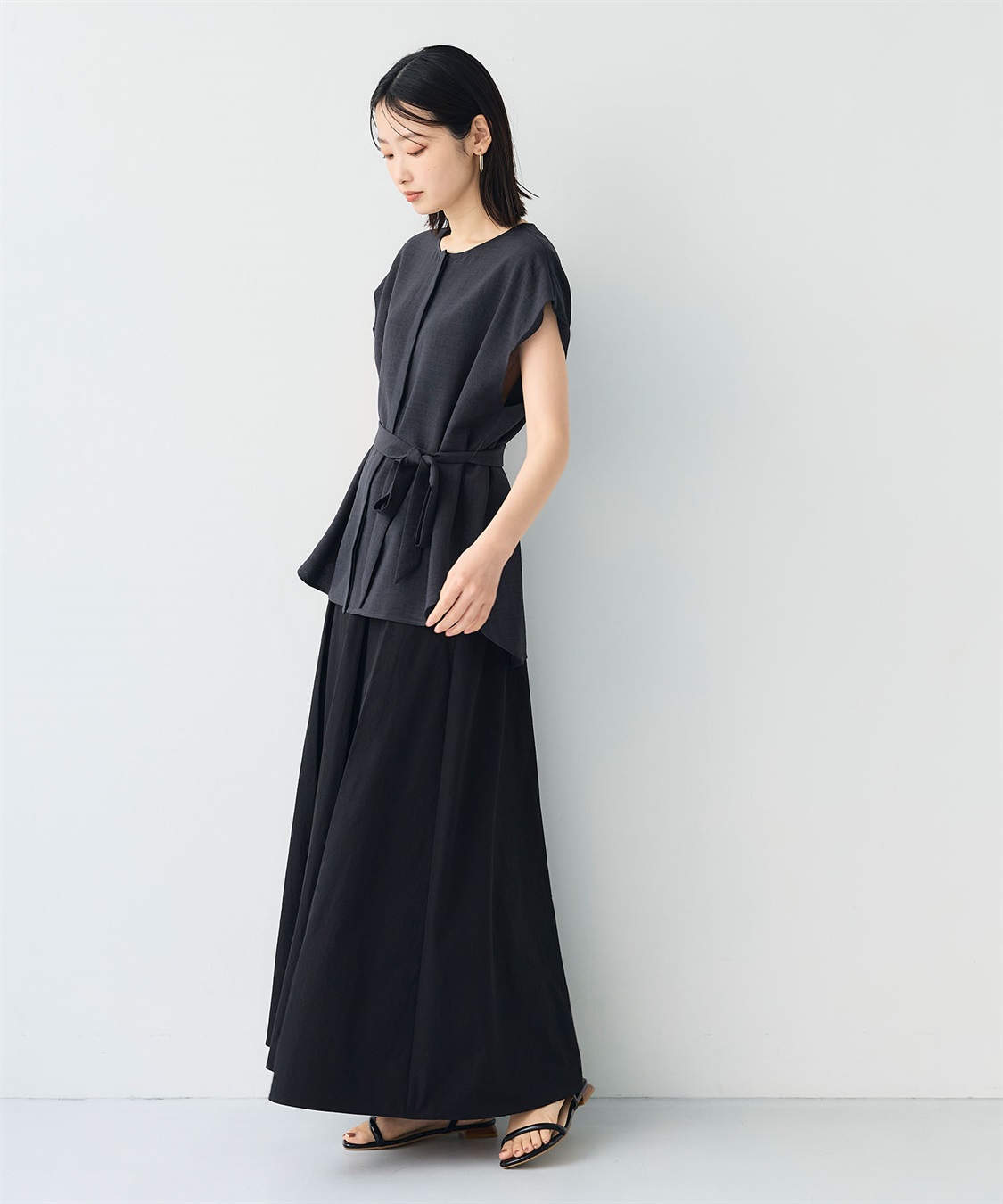 CROSS FUNCTION 《シワになりにくい》サマナチュラ リネンライクベルト付きフレンチスリーブブラウス_sub_7