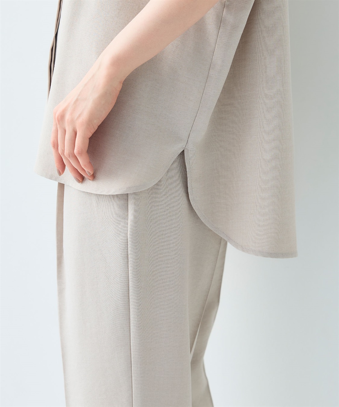 CROSS FUNCTION 《シワになりにくい》サマナチュラ リネンライクベルト付きフレンチスリーブブラウス_sub_26