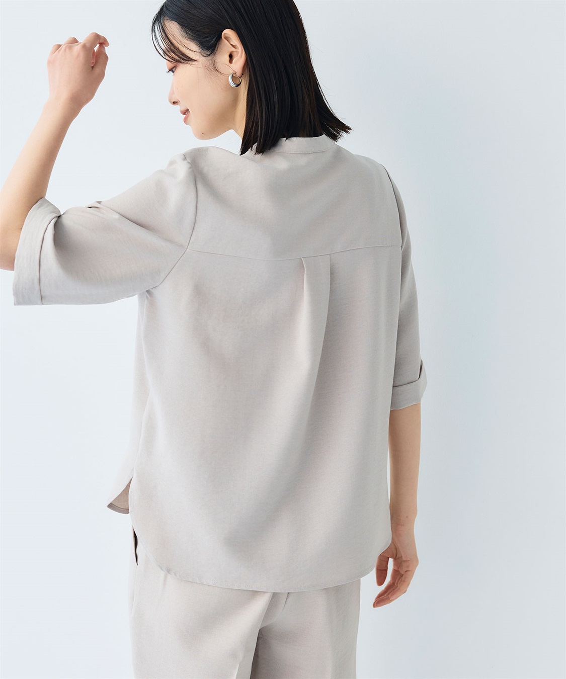 CROSS FUNCTION 《シワになりにくい》サマナチュラ リネンライクバンドカラーハーフスリーブブラウス_sub_8