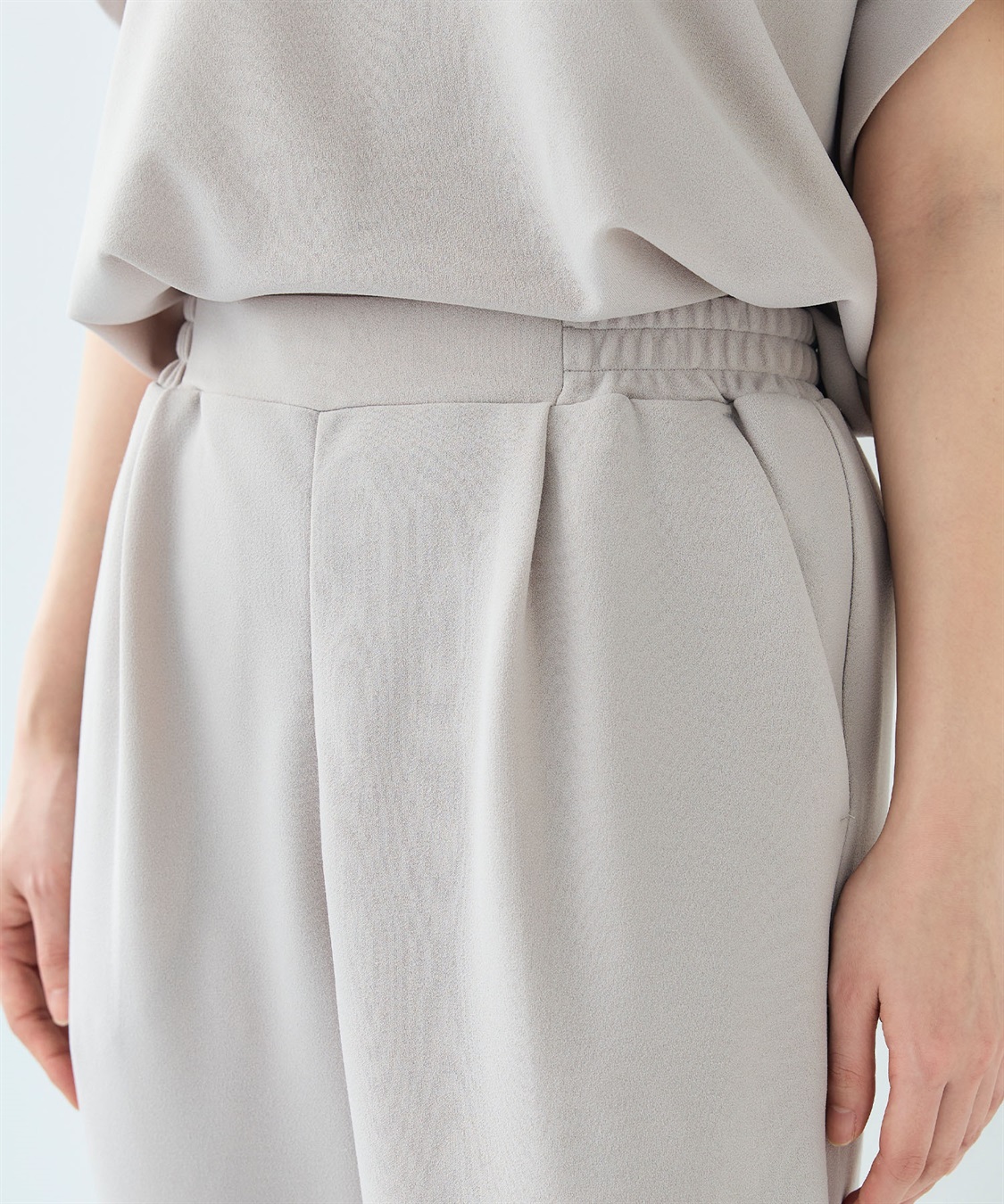 CROSS FUNCTION 《シワになりにくい》【セットアップ】サマ美え カットジョーゼット前スリットジョガーパンツ_sub_9