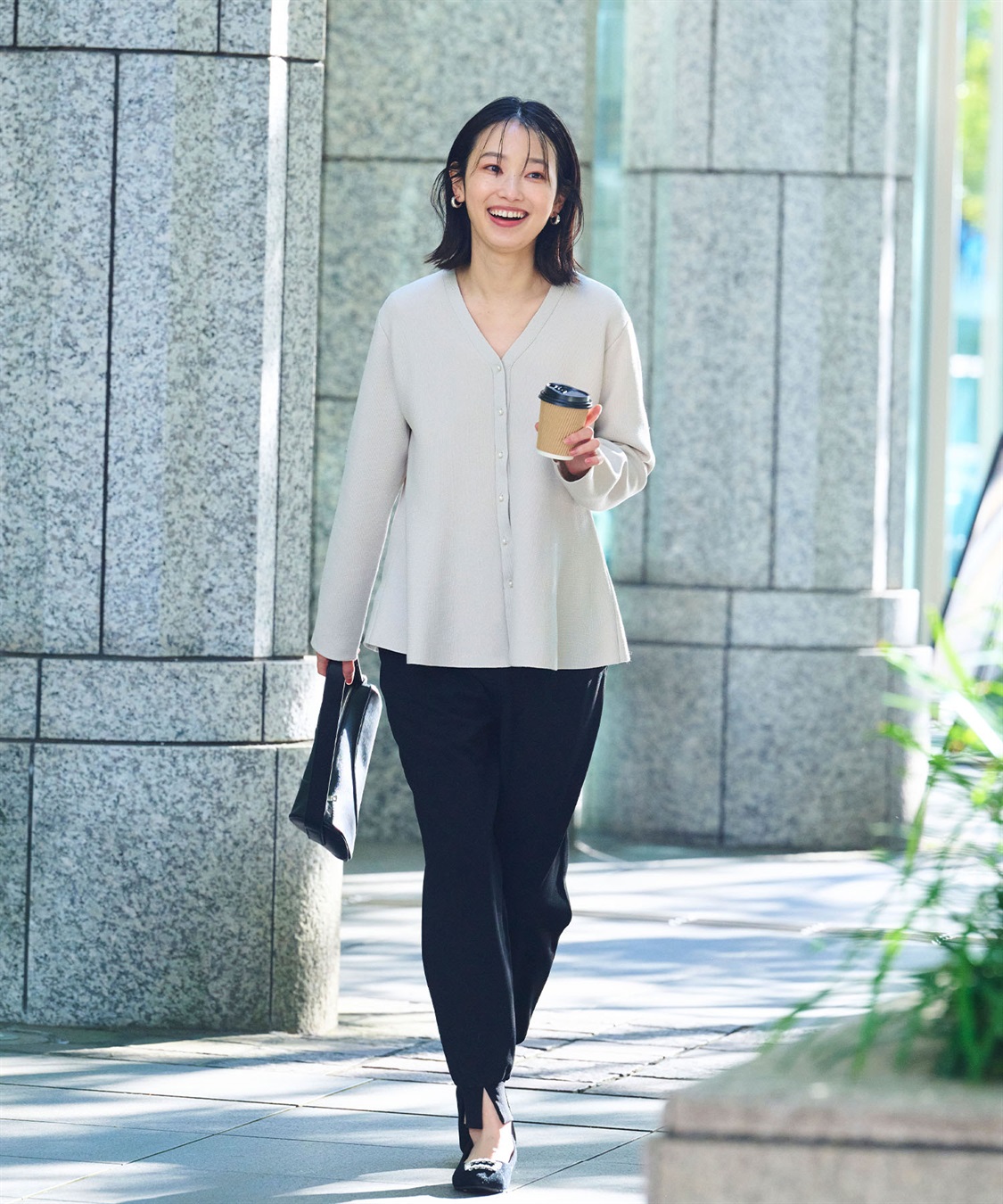 CROSS FUNCTION 《シワになりにくい》【セットアップ】サマ美え カットジョーゼット前スリットジョガーパンツ_sub_22