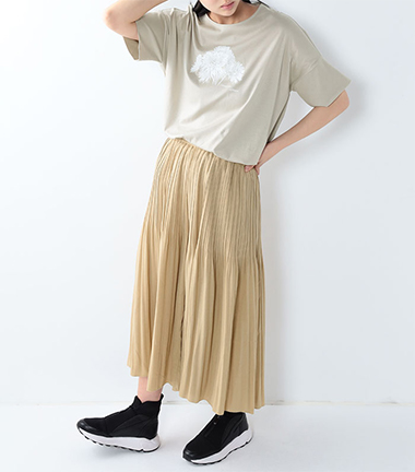 BEGE　ロングスカート合わせ
