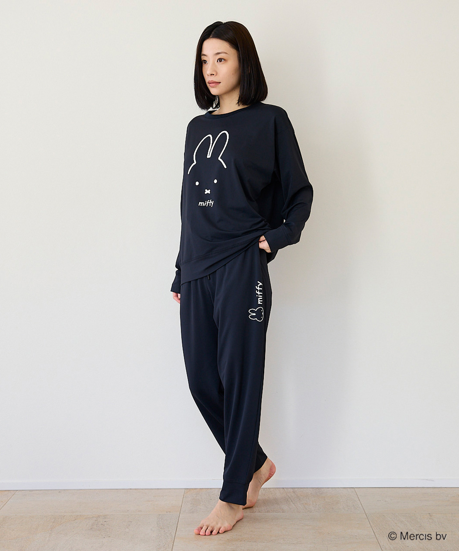 HOGUSUmiffy 長袖クルーネックプルオーバー＆ロングパンツ 上下セット