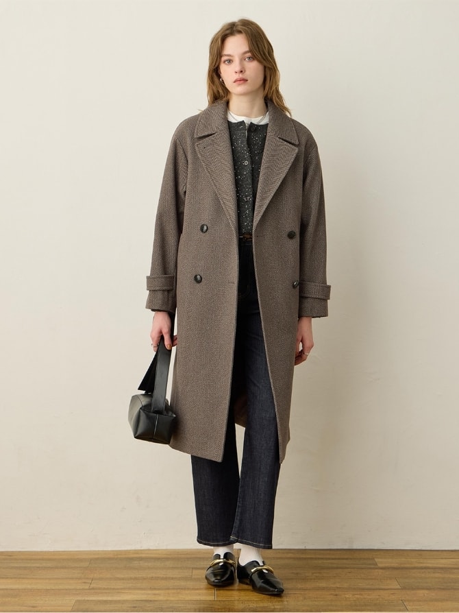 ダブルチェスターロングコート