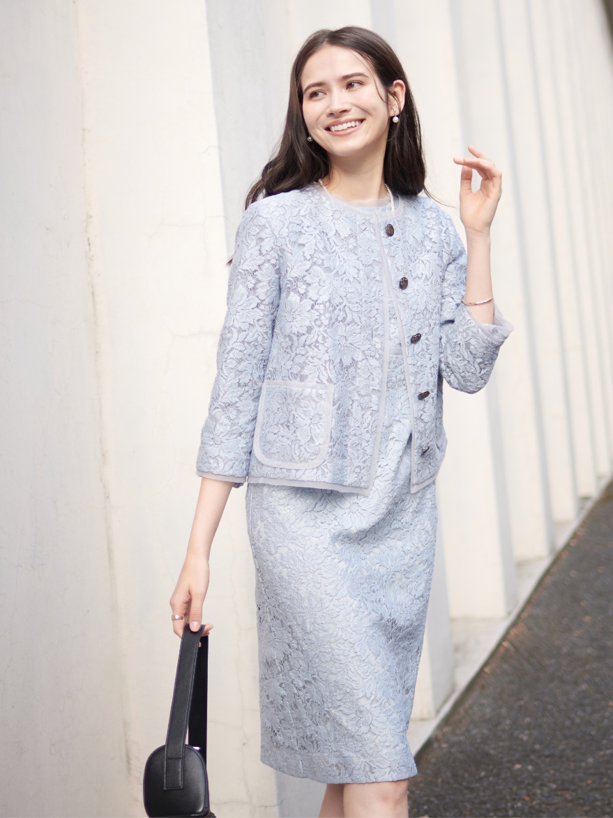 49AV JUNKO SHIMADA Jacket＆Dressを着用した女性 01