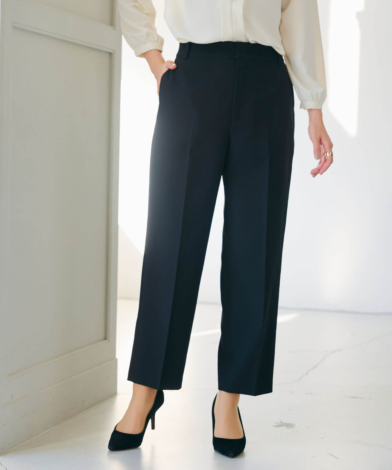 《洗える・シワになりにくい》正解ワイドパンツの商品画像