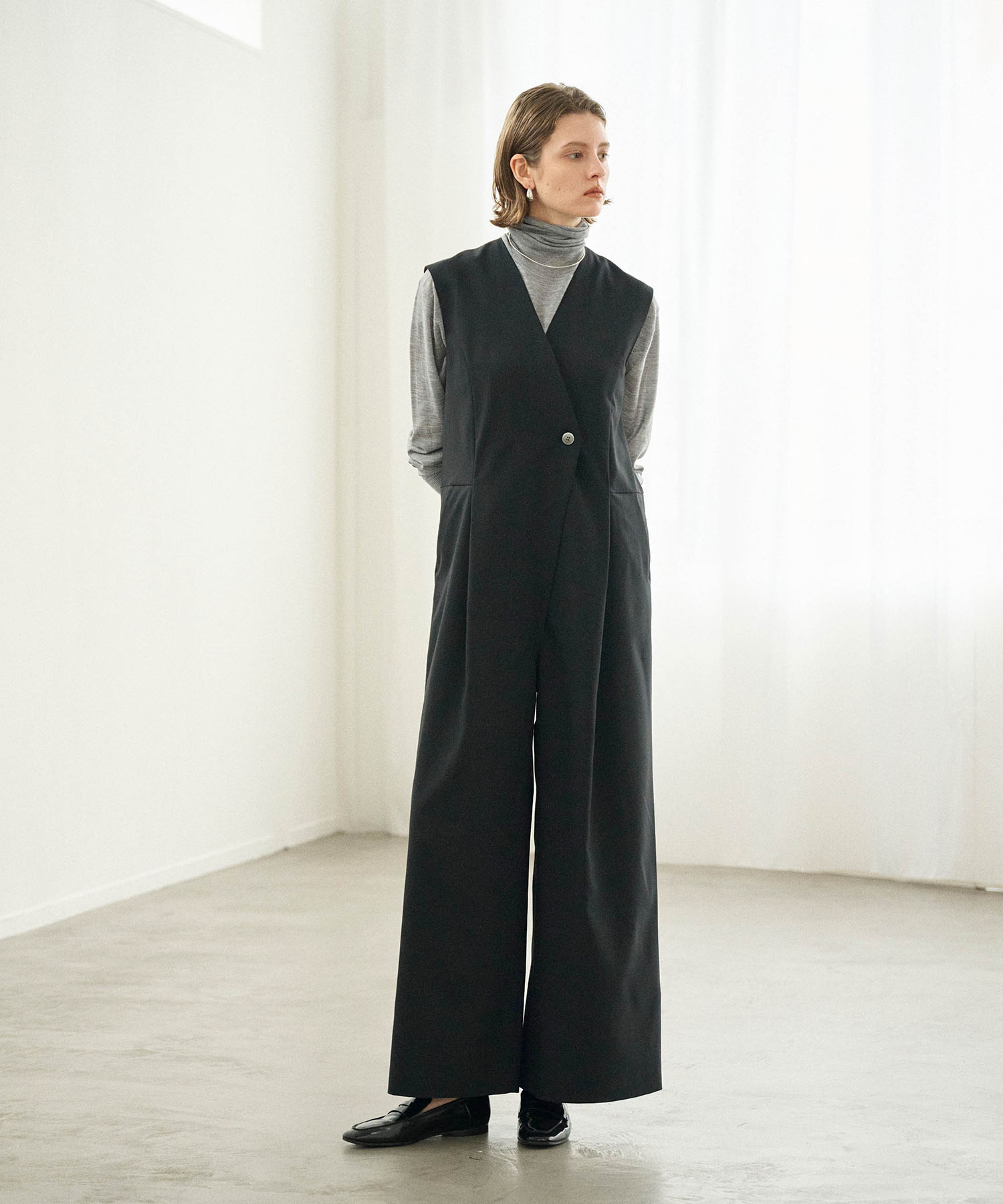 N.O.R.C ウォッシャブルオールインワン【CLEAN MOTION】を着用した女性