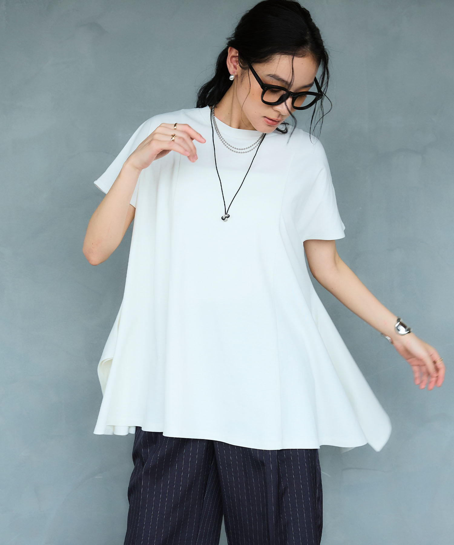 CROSS FUNCTION 《汗染み防止》エブ楽 天竺アシメトリーデザインTシャツの商品画像