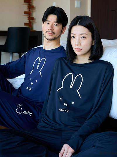 HOGUSUの長袖上下セット miffyの着用画像