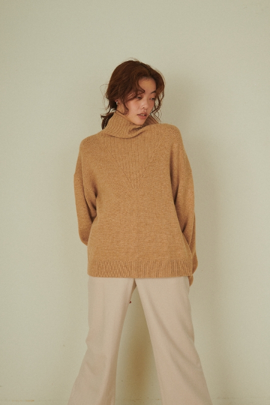 49AV JUNKO SHIMADA の秋ニットコーディネート08--3