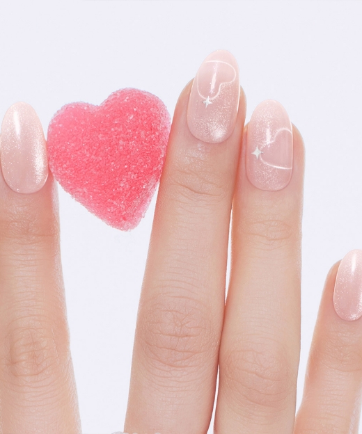 Blushing Heart ネイル