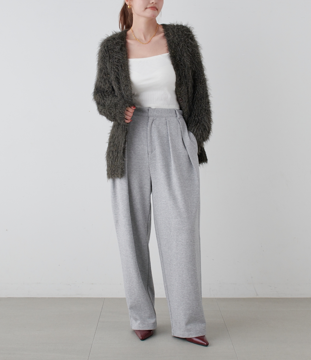 Two-Tuck Sweatpants PERSONAL STYLE
