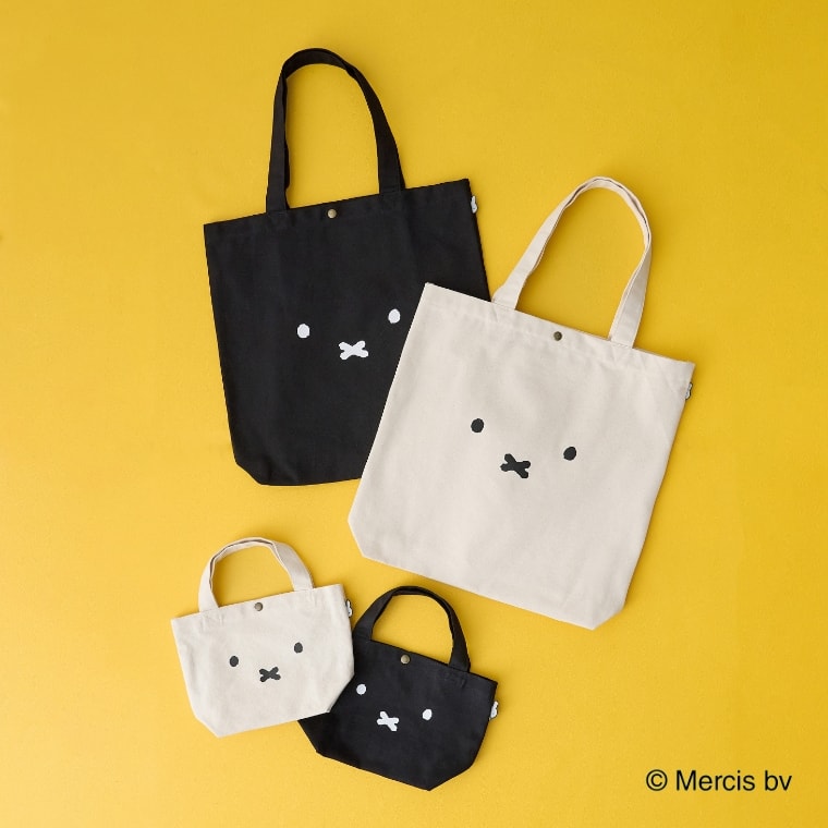miffy キャンバスA4トートとmiffy キャンバスミニトートの写真