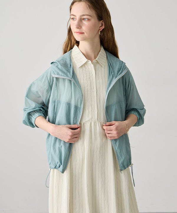 ジップパーカーのスタイリング