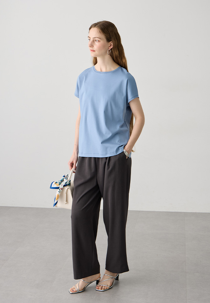 チュール使いTシャツのスタイリング3