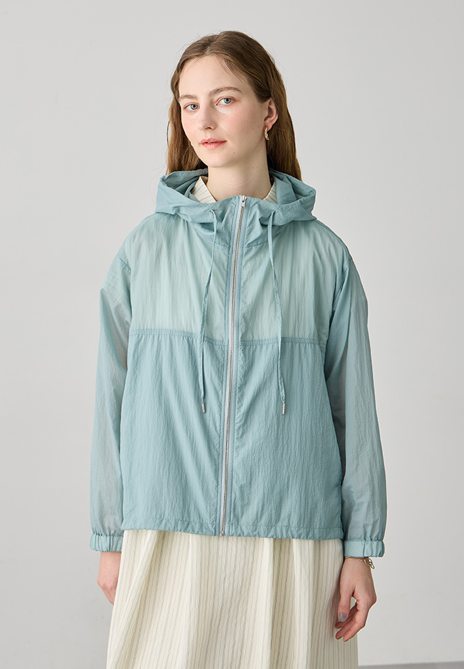 ジップパーカーのスタイリング3