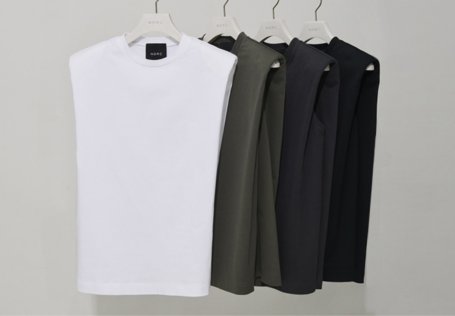 商品画像9 : ショルダーパッドTシャツ