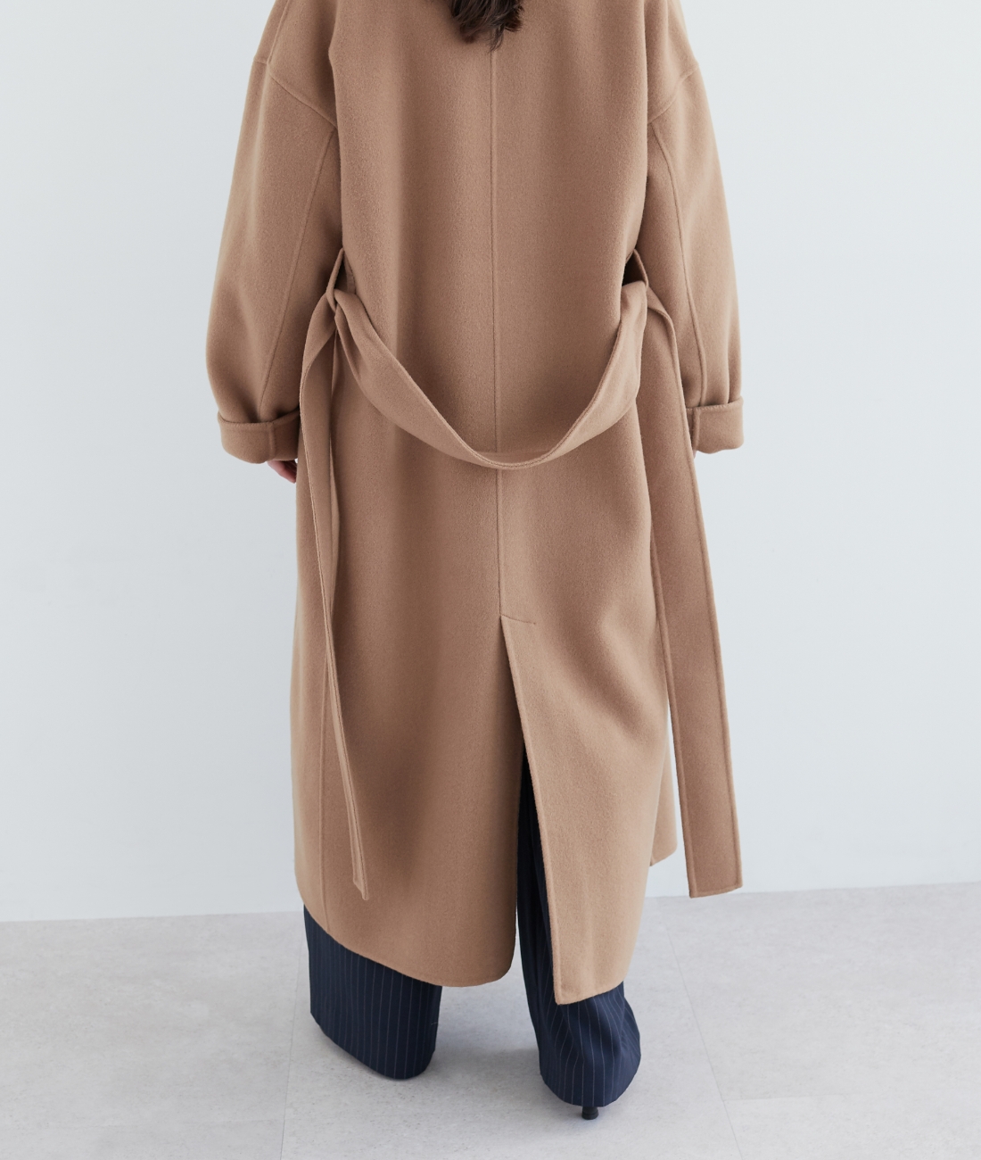 ウールメルトンロングリバーコートの着用画像04