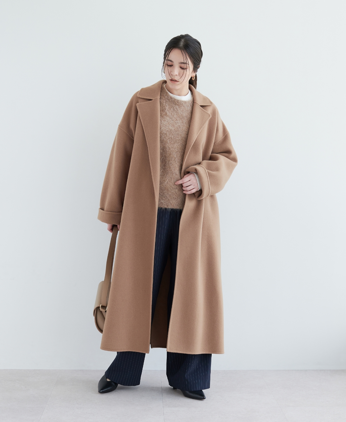 ウールメルトンロングリバーコートモデル画像09