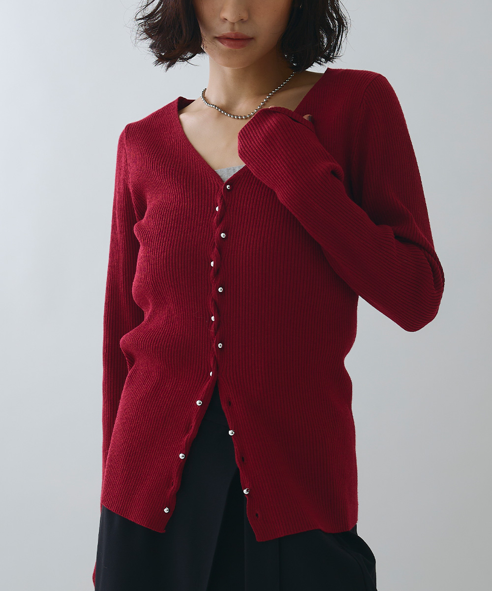メタル釦Vネックリブカーディガン
