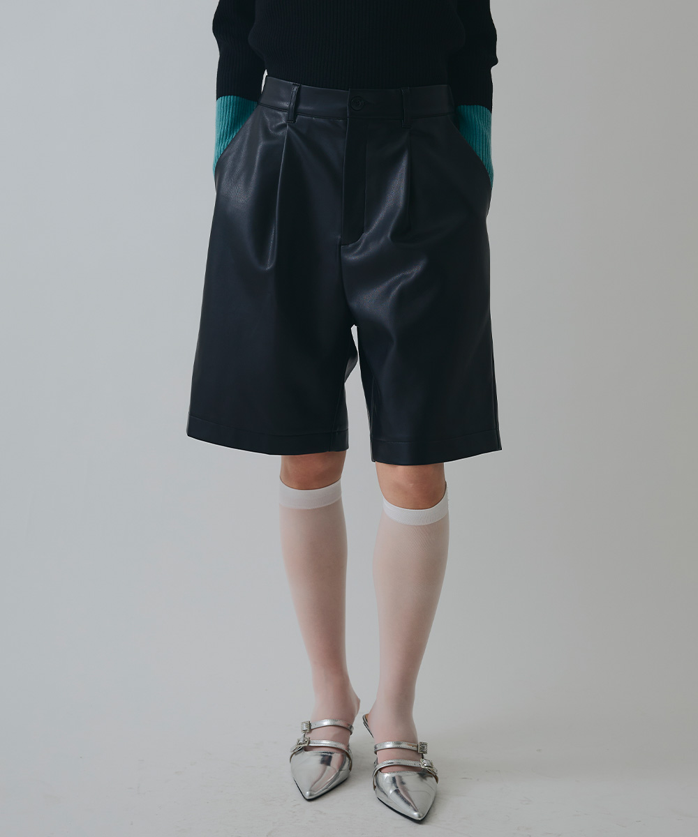 ヴィーガンレザーハーフパンツ