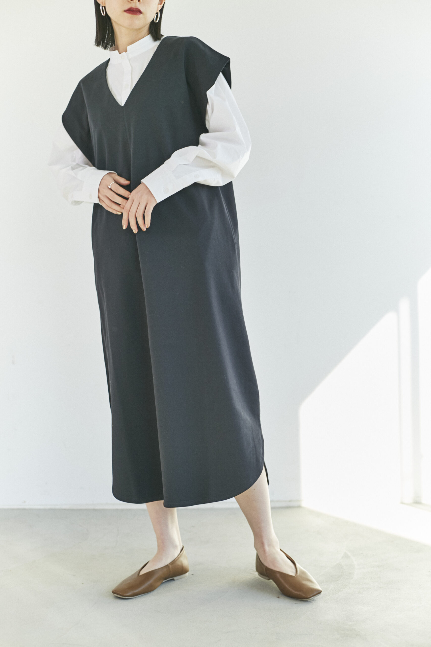 ReNorm by A.T<br>ミニ裏毛Vネックワンピース<br>￥11,000 tax in