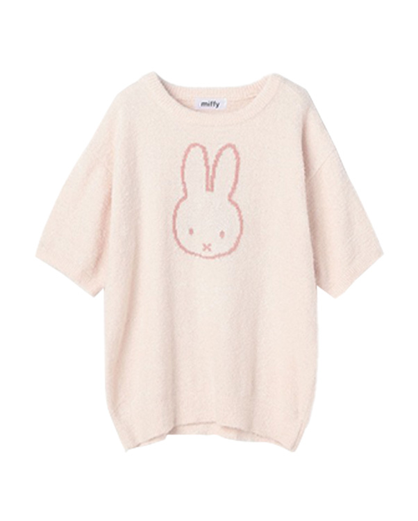 ミッフィーもこもこプルオーバー　¥4,950 （tax in）