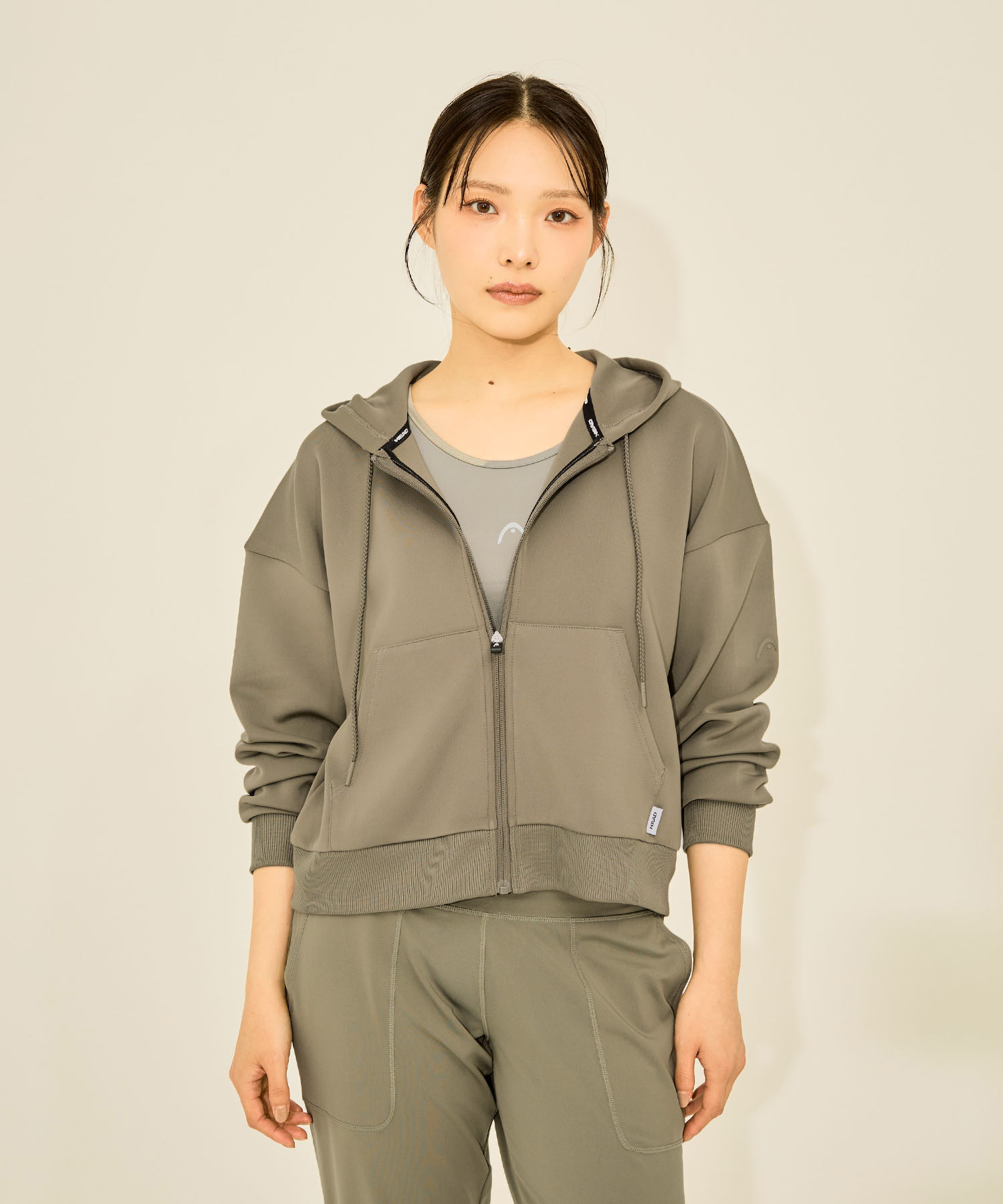 KHAKI