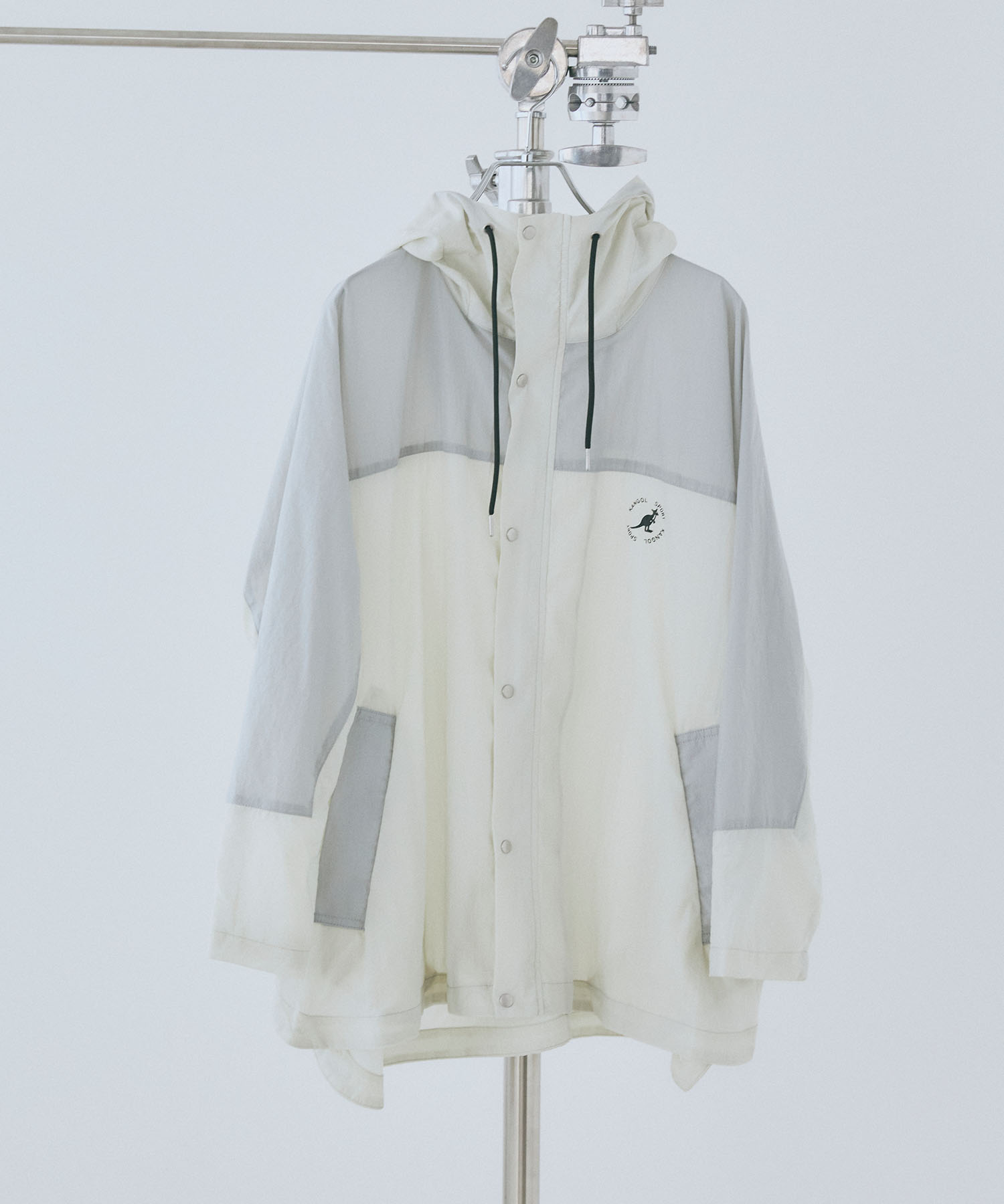 【KANGOL SPORT】ワイドマウンテンパーカー（カンゴールスポーツ） ￥6,490（税込）